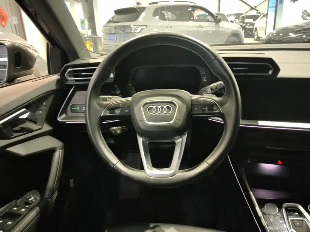 Audi A3 — фото 10