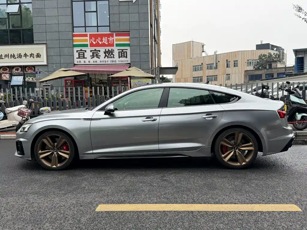 Audi A5 (Import) — фото 3