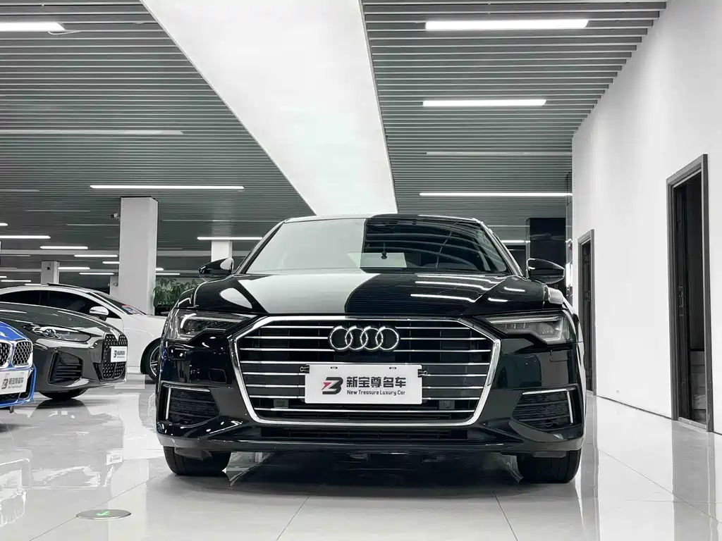 Audi A6L — фото 2