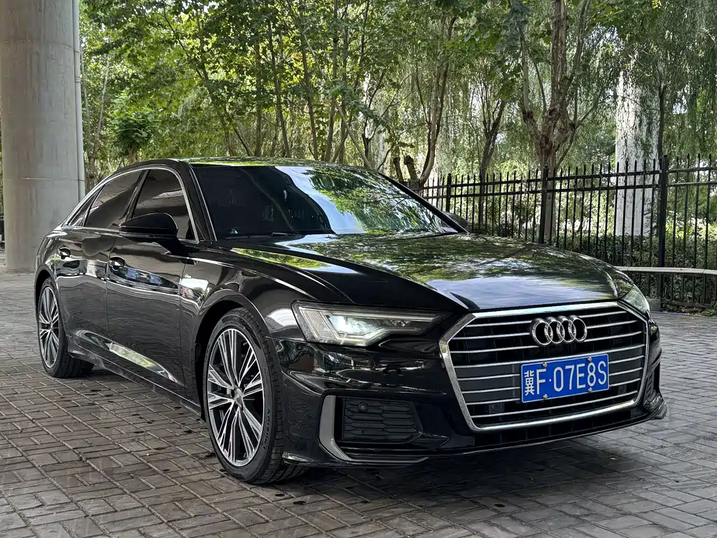 Audi A6L — фото 3