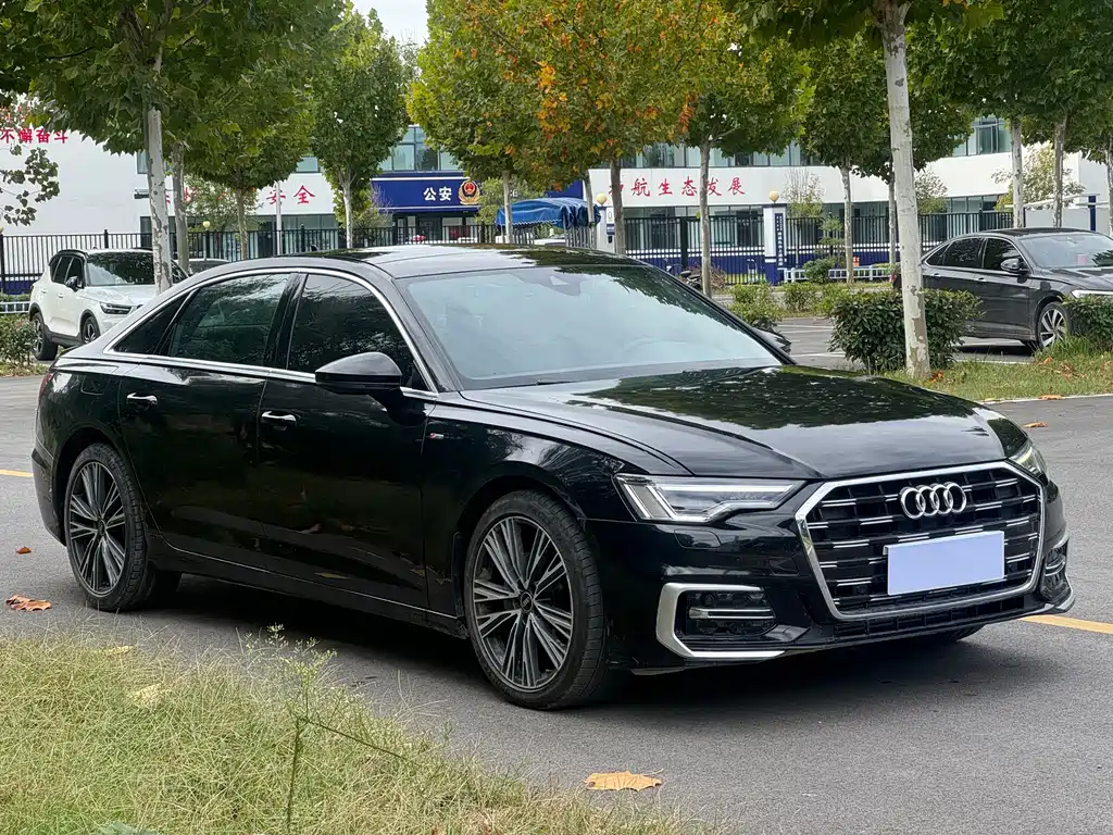 Audi A6L — фото 3