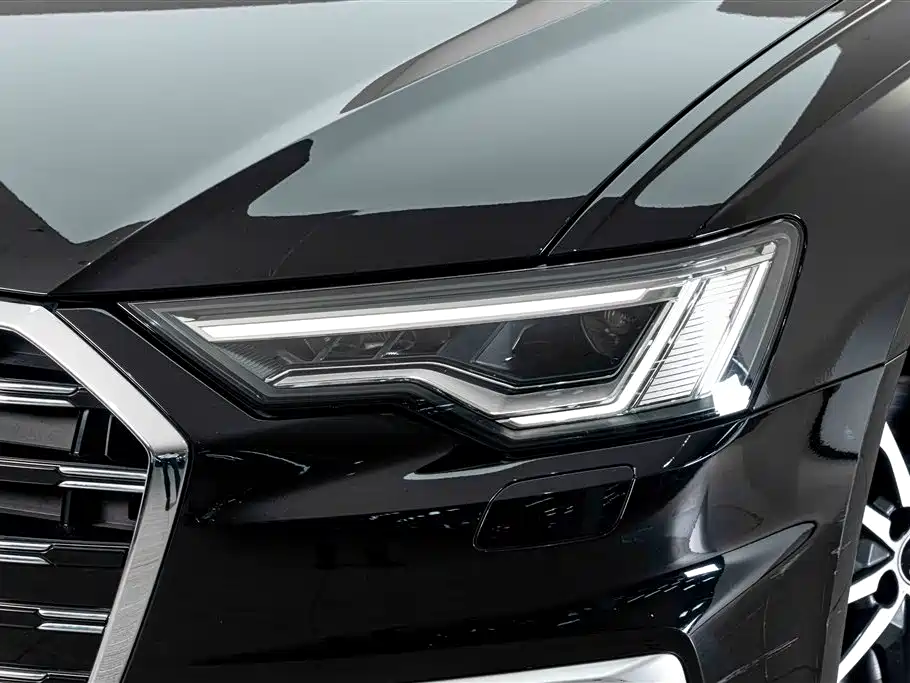 Audi A6L — фото 4