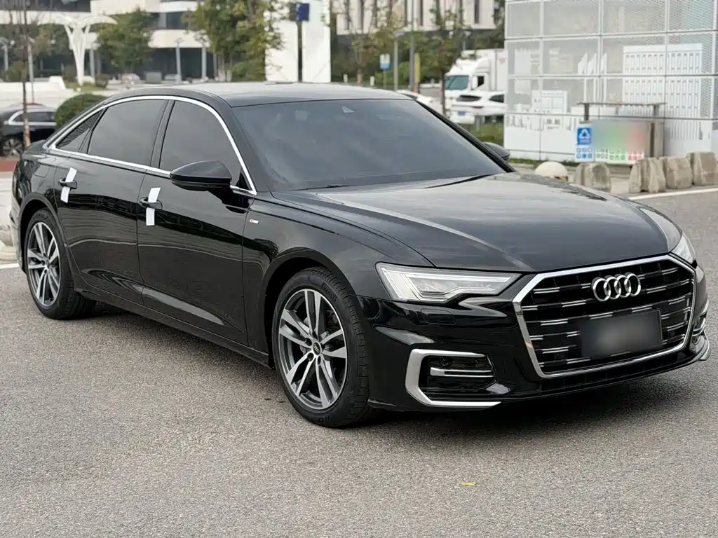 Audi A6L — фото 7