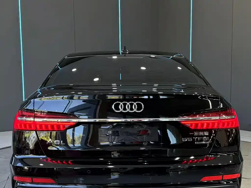 Audi A6L — фото 7