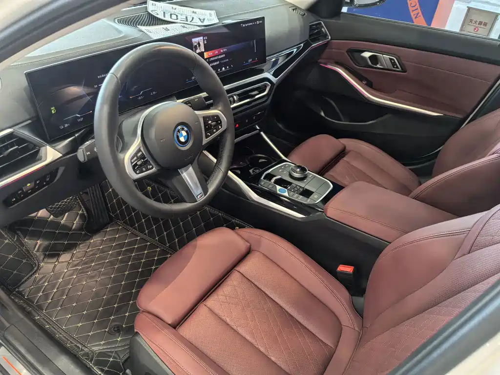 BMW i3 — фото 5