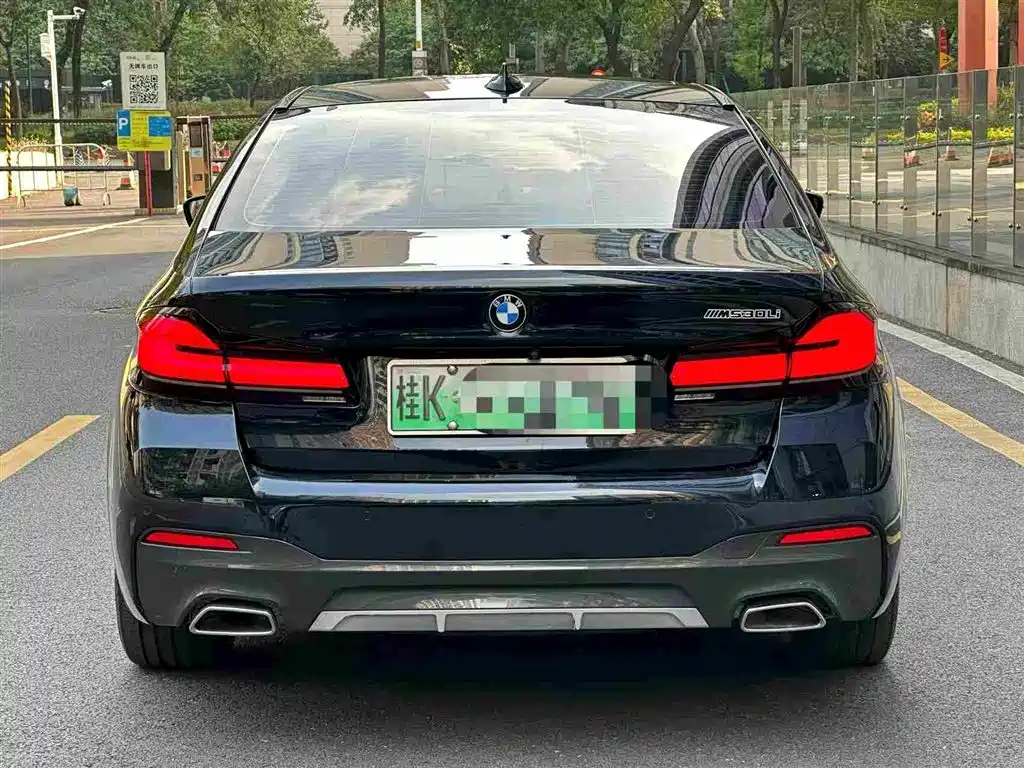 BMW 5 Series New Energy — фото 5