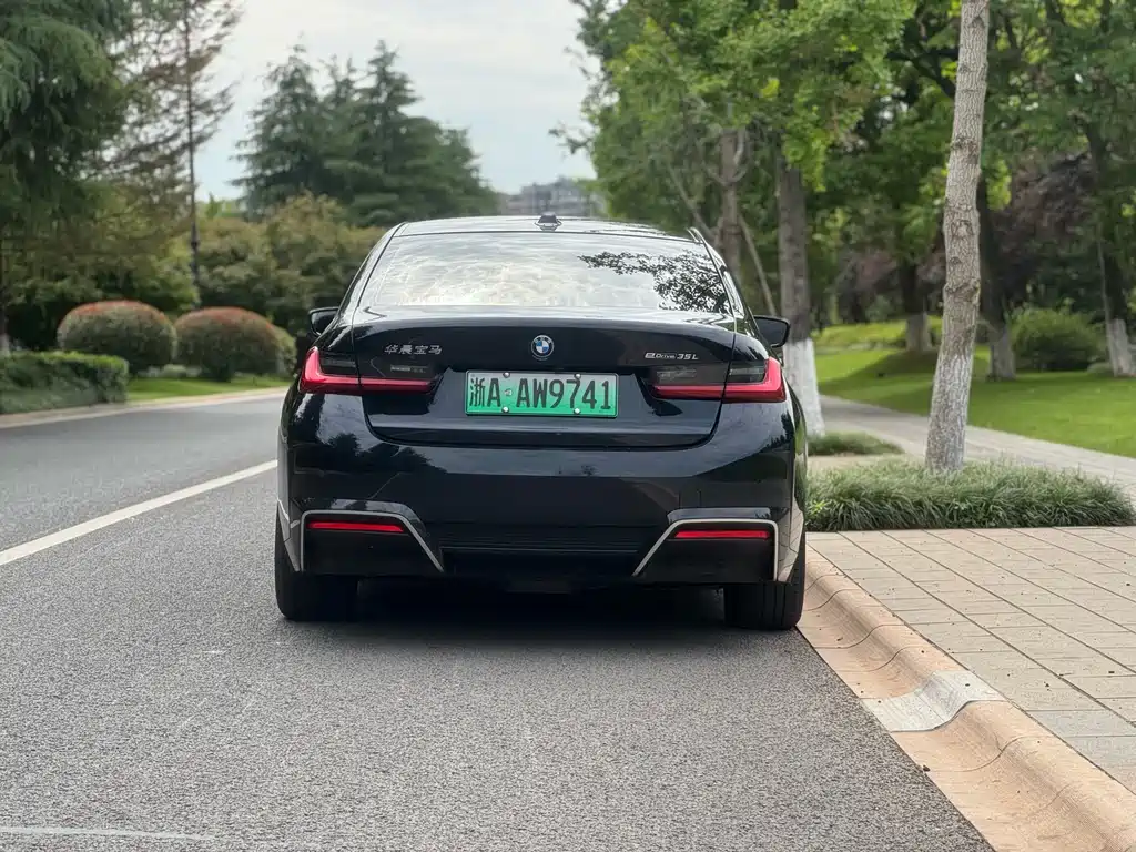 BMW i3 — фото 6