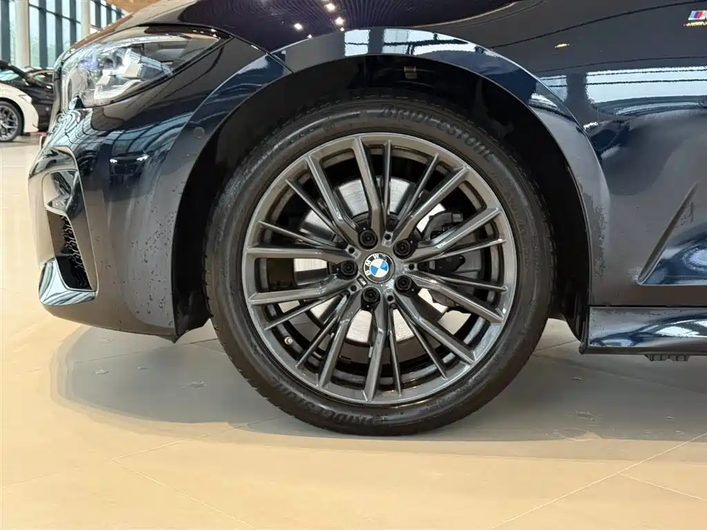 BMW 3 Series — фото 14