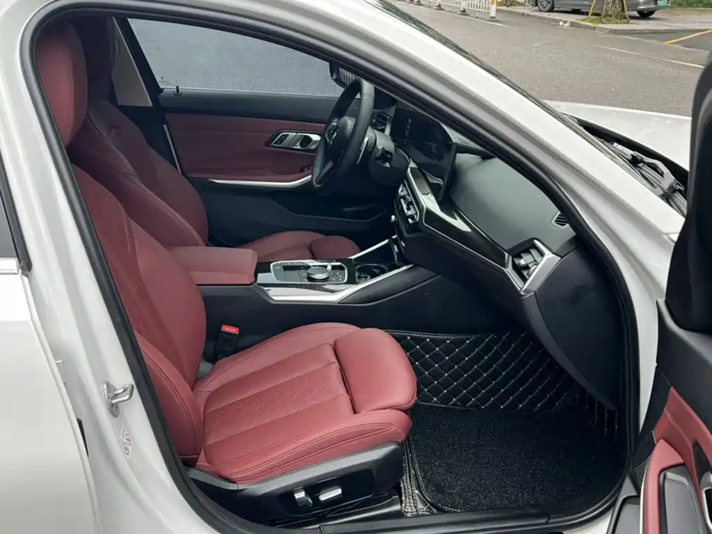 BMW 3 Series — фото 16