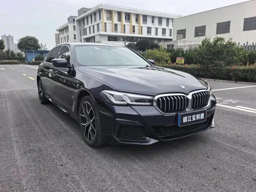 BMW 5 Series — фото 3