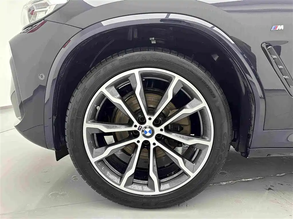 BMW X3 — фото 29