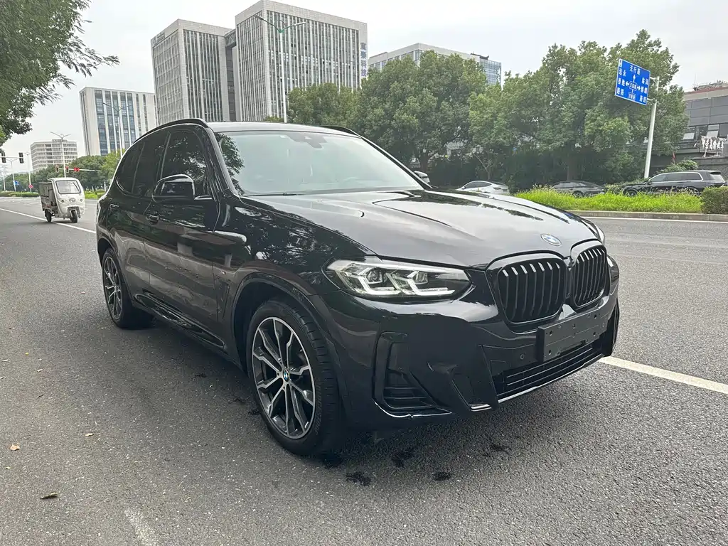 BMW X3 — фото 3