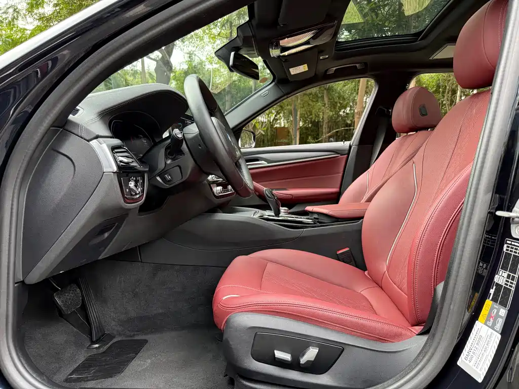 BMW 5 Series New Energy — фото 13