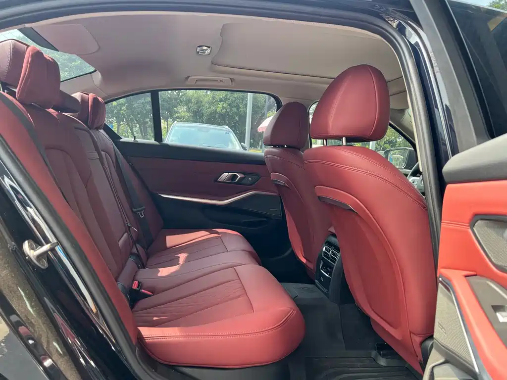 BMW 3 Series — фото 10