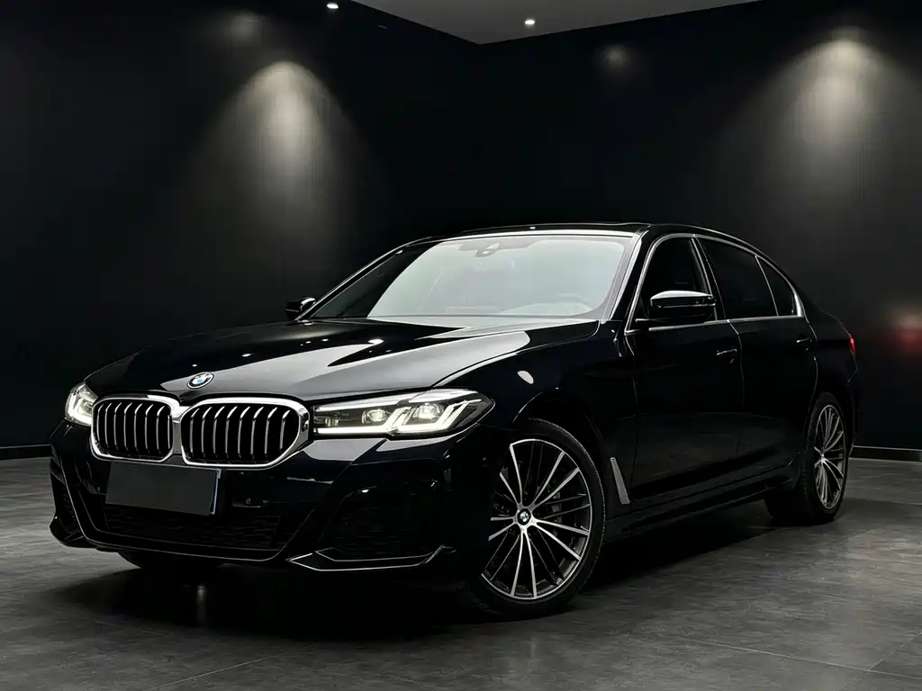 BMW 5 Series — фото 2