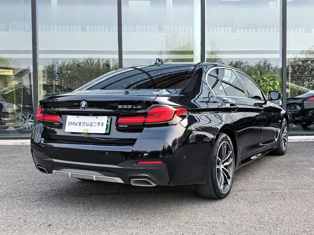 BMW 5 Series New Energy — фото 4