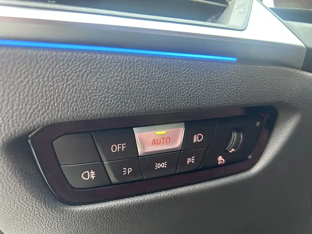 BMW 3 Series — фото 10