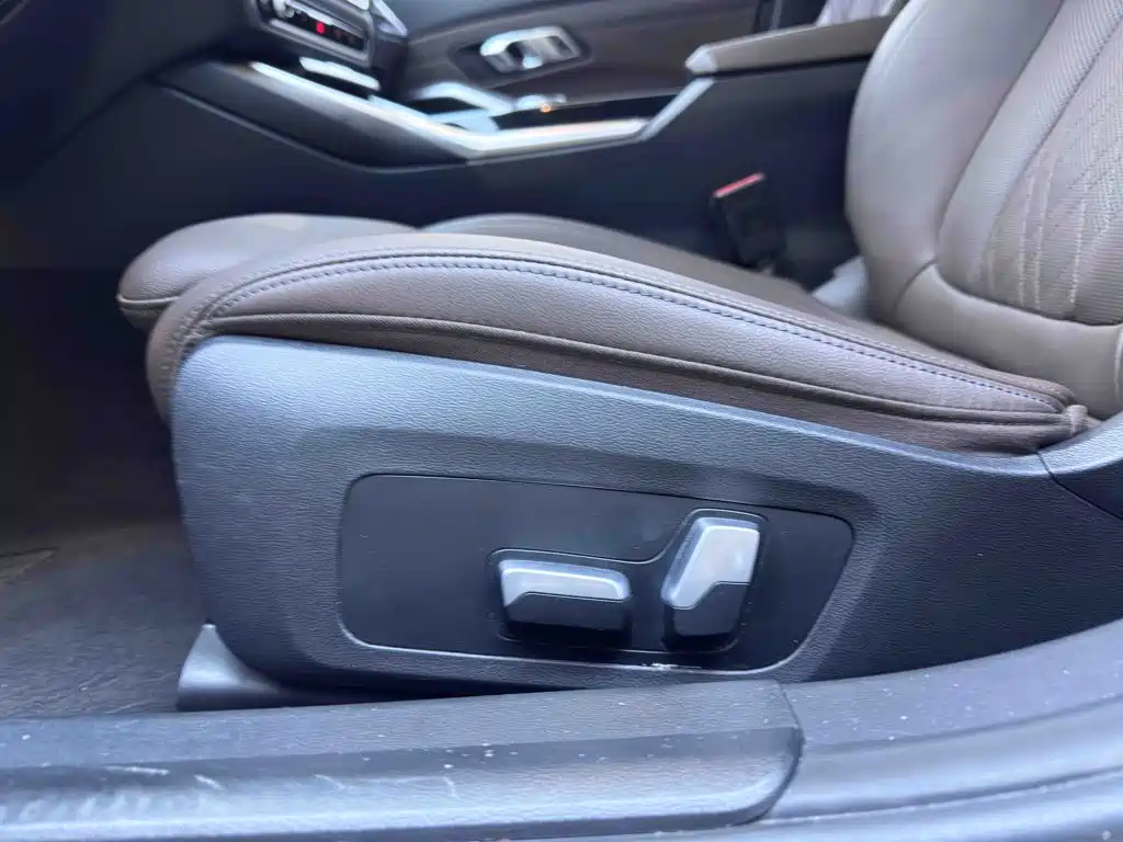 BMW 3 Series — фото 18