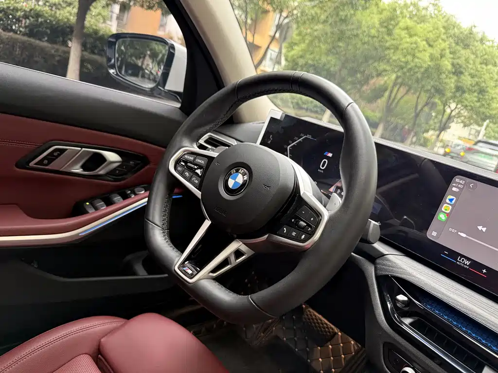 BMW 3 Series — фото 15