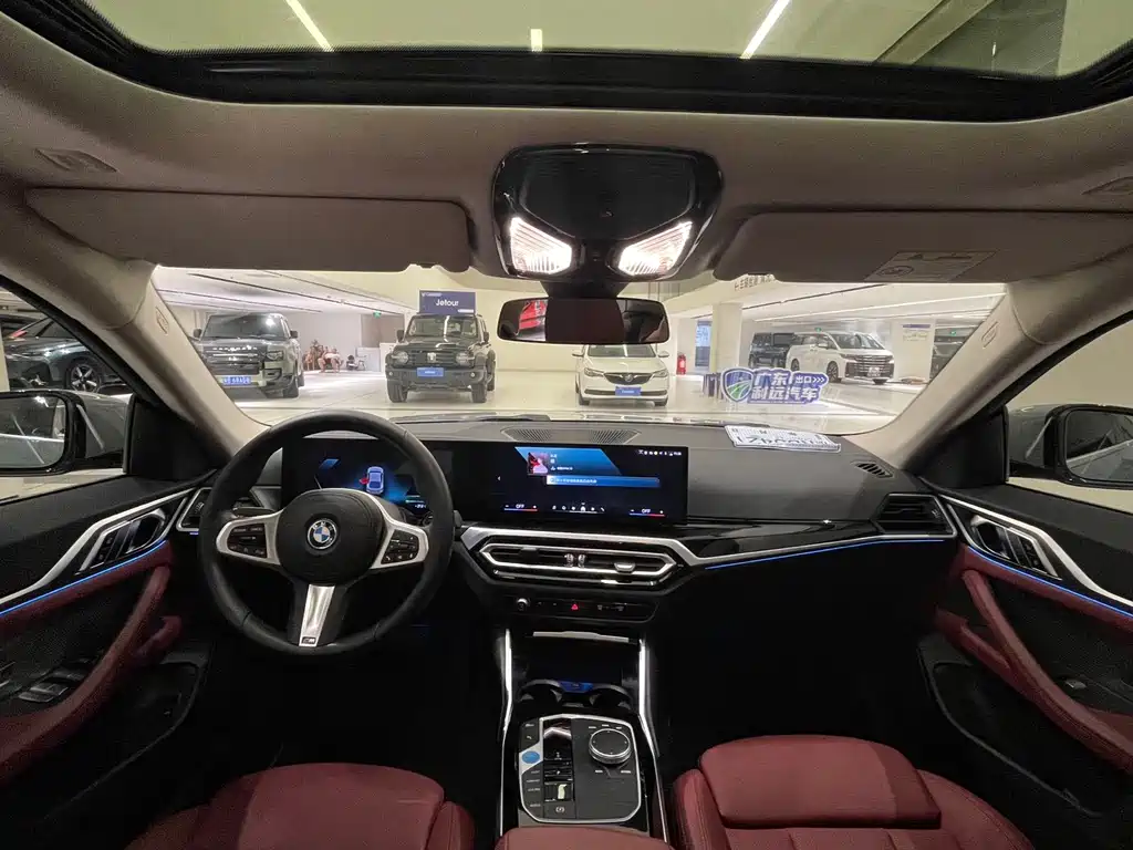 BMW i4 — фото 8