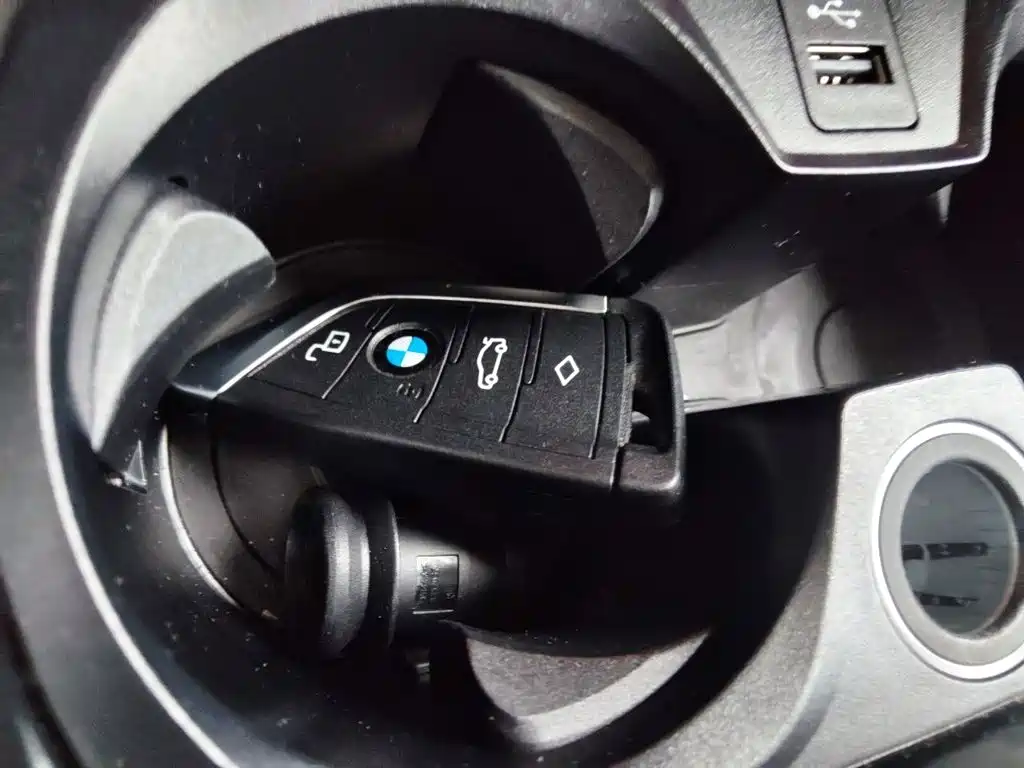 BMW 3 Series — фото 11
