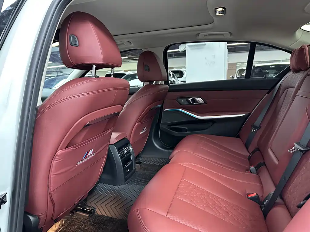 BMW 3 Series — фото 10
