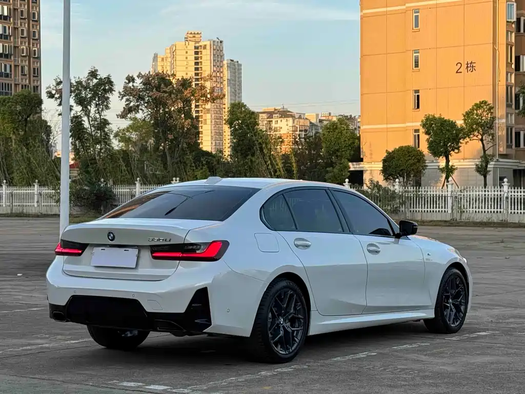 BMW 3 Series — фото 13