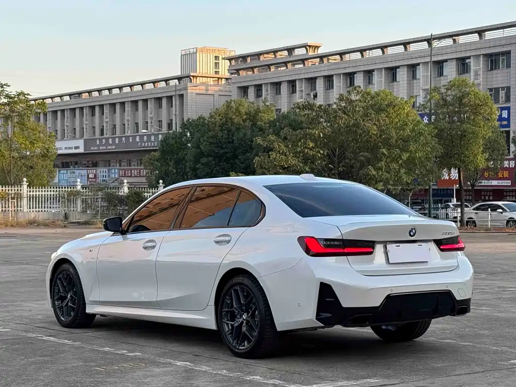 BMW 3 Series — фото 15