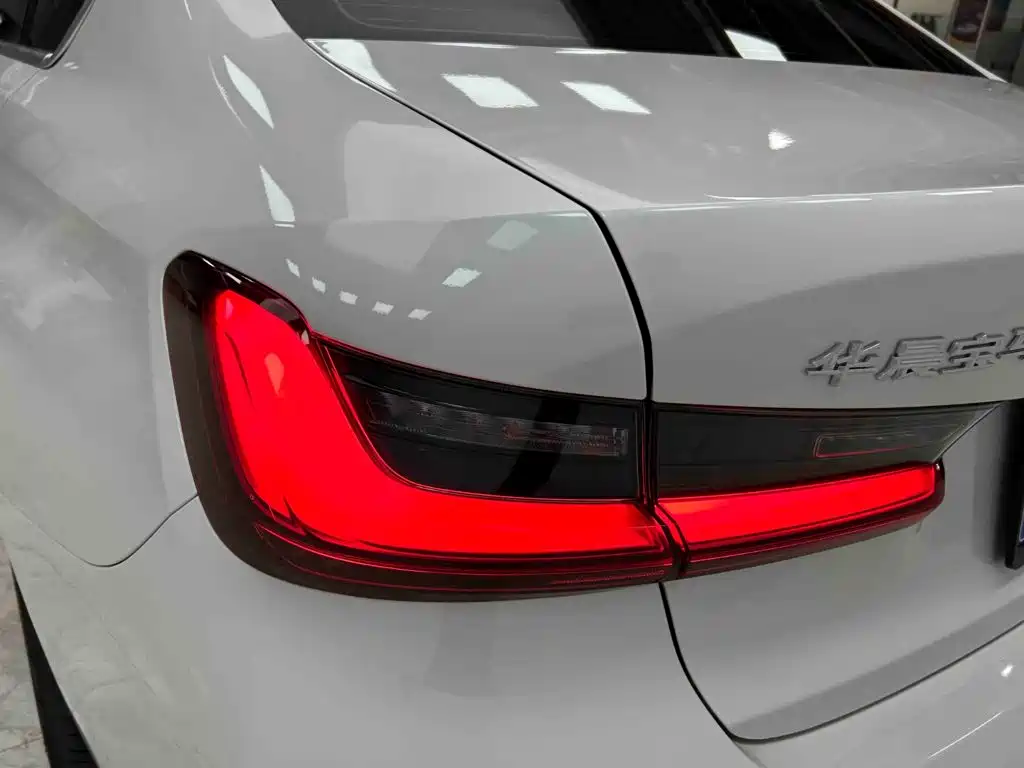 BMW 3 Series — фото 24