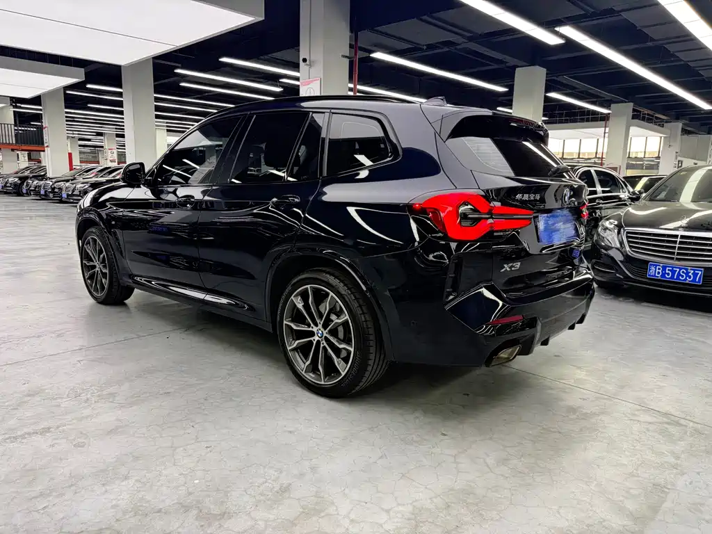 BMW X3 — фото 15