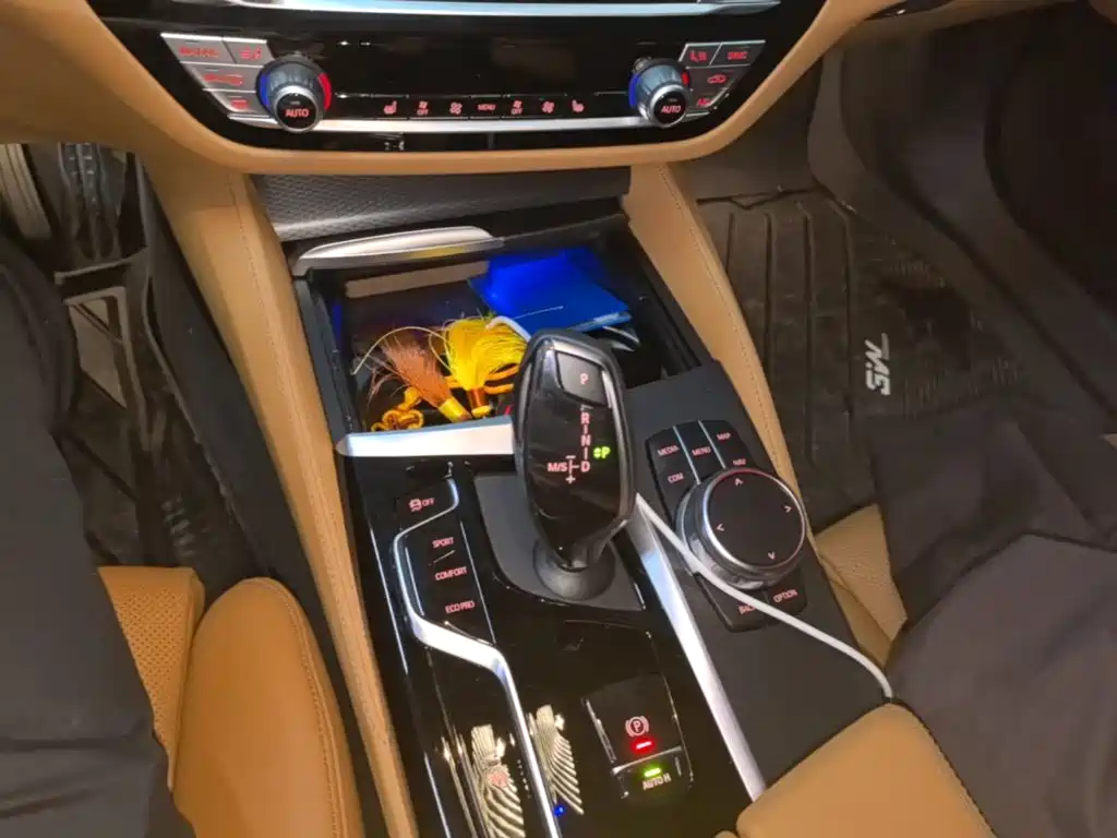 BMW 5 Series (Import) — фото 13