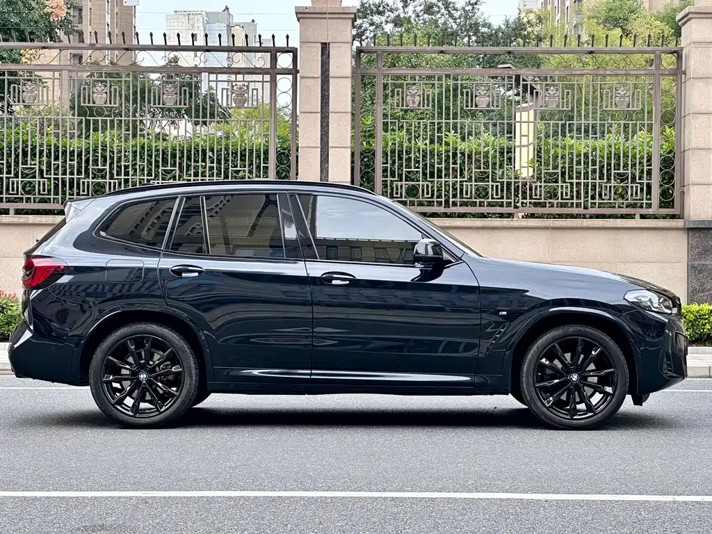 BMW X3 — фото 3