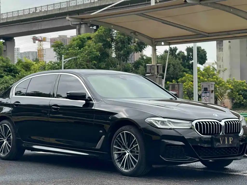 BMW 5 Series — фото 3