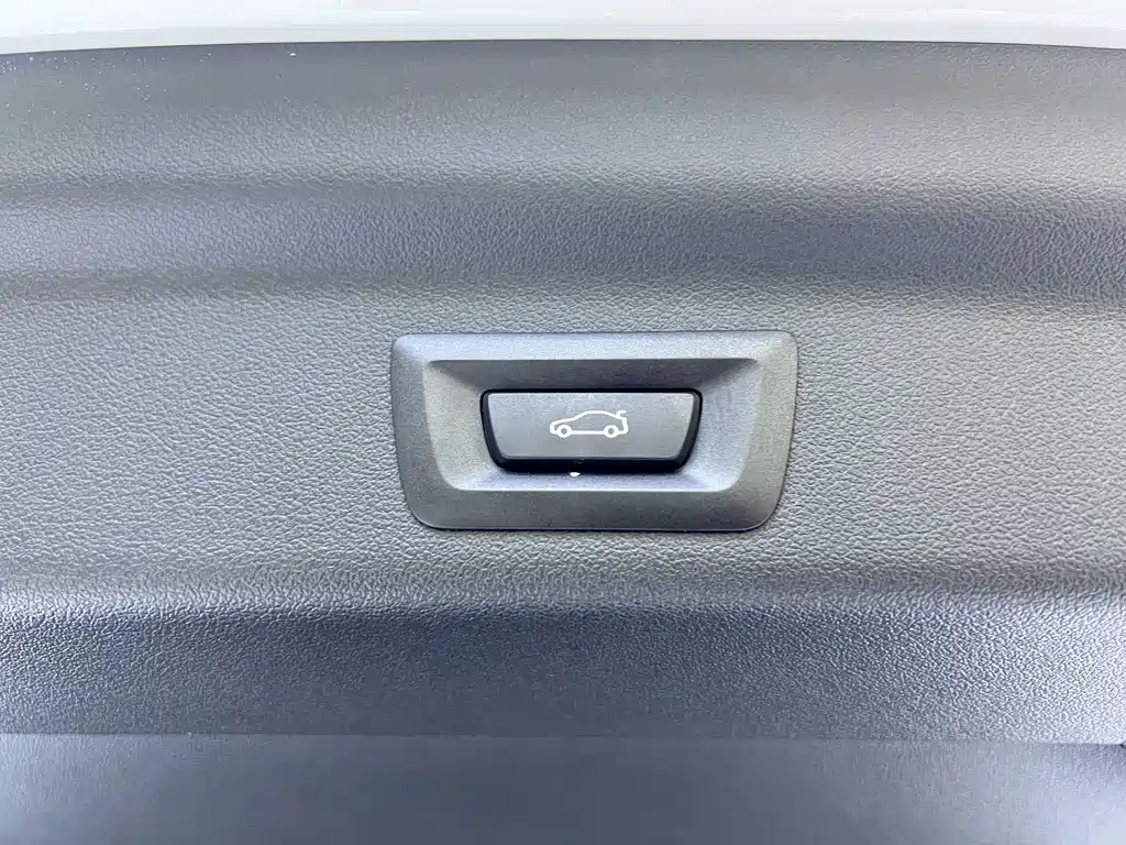 BMW X1 — фото 18