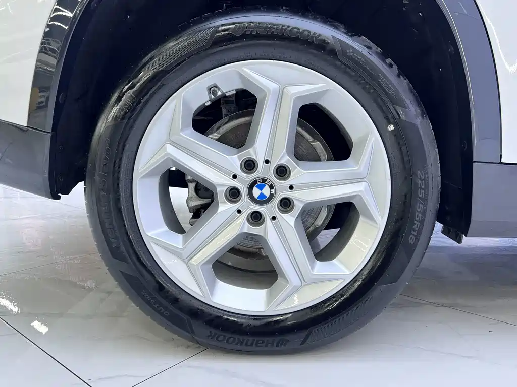 BMW X1 — фото 20