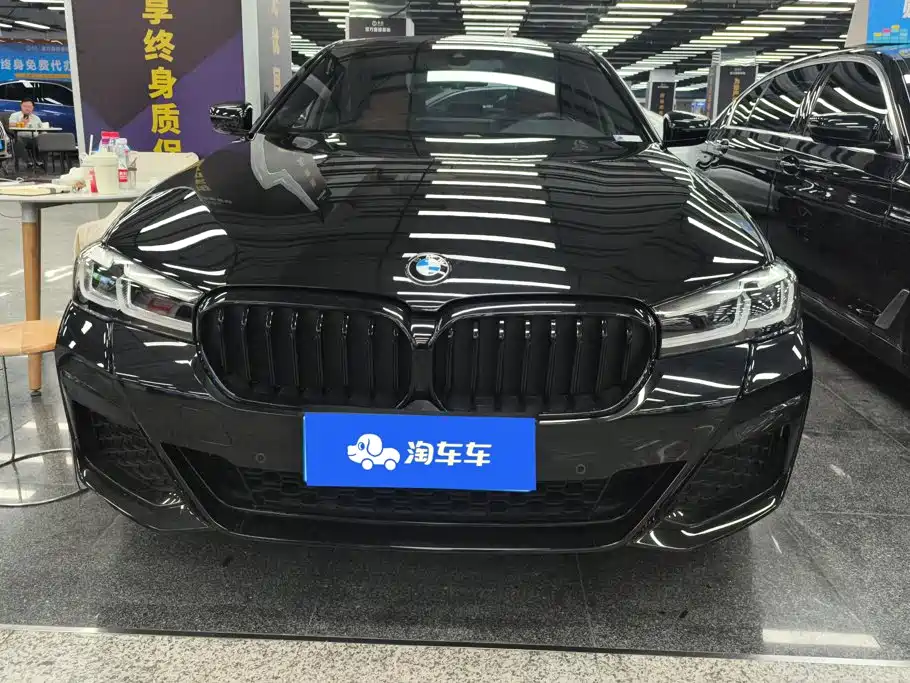 BMW 5 Series (Import) — фото 2