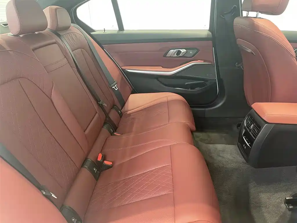 BMW 3 Series — фото 13