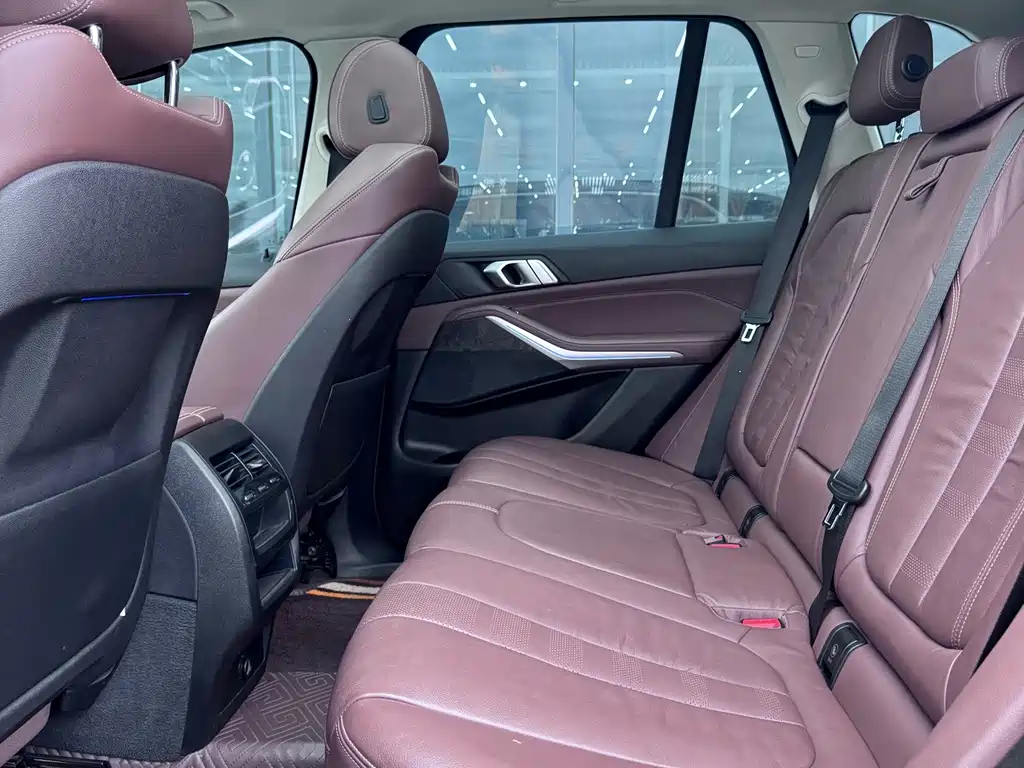 BMW X5 (Import) — фото 13