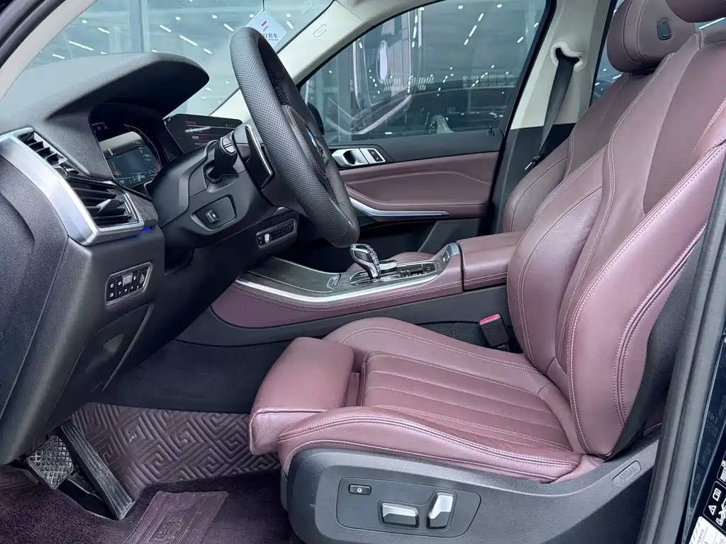 BMW X5 (Import) — фото 10