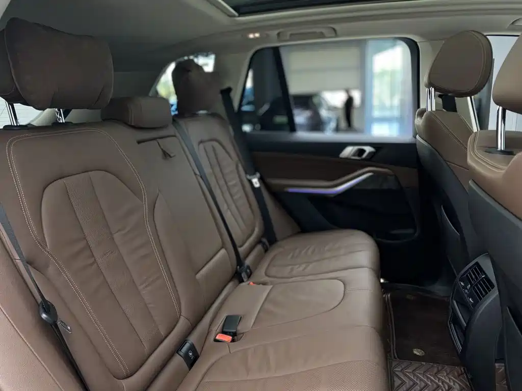 BMW X5 (Import) — фото 19