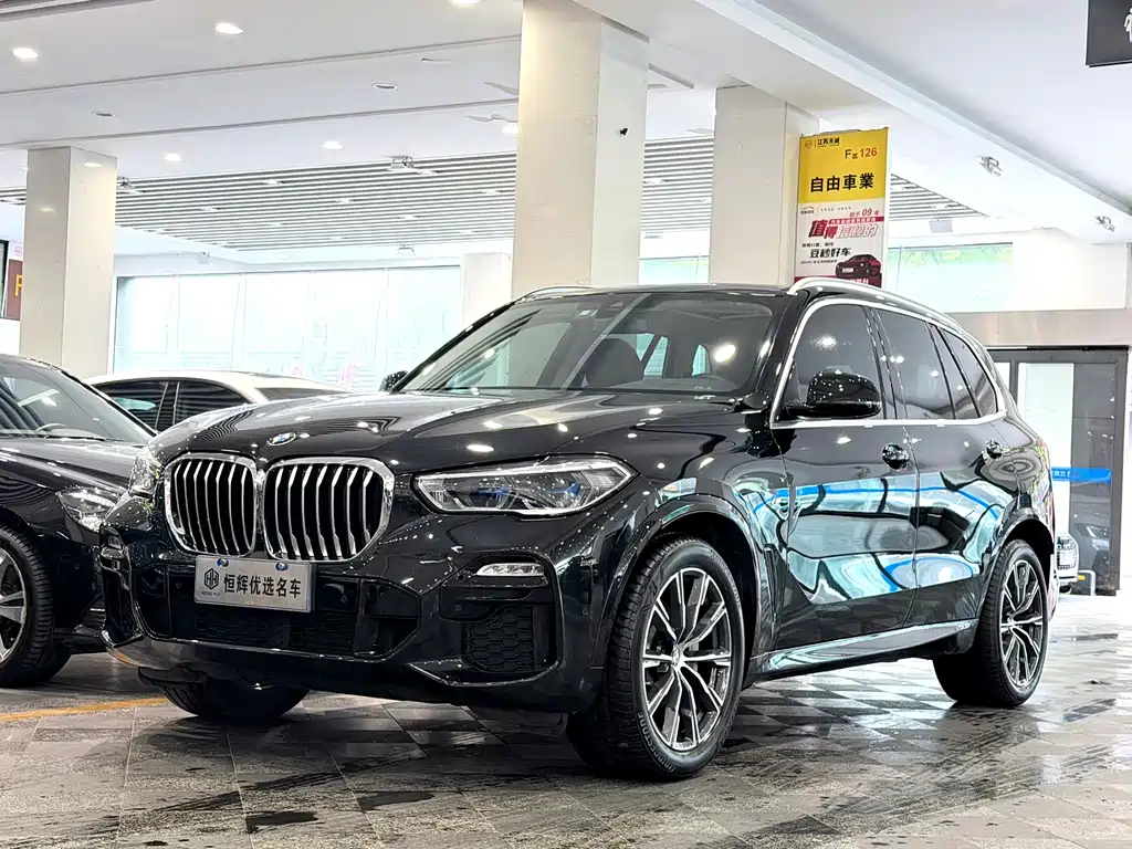 BMW X5 (Import) — фото 1