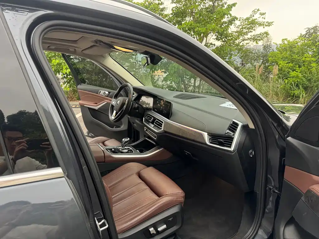 BMW X5 (Import) — фото 10