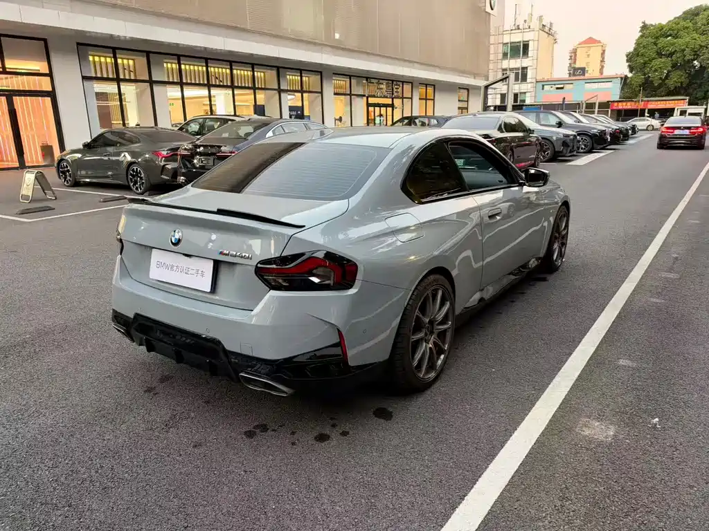 BMW M240i — фото 8