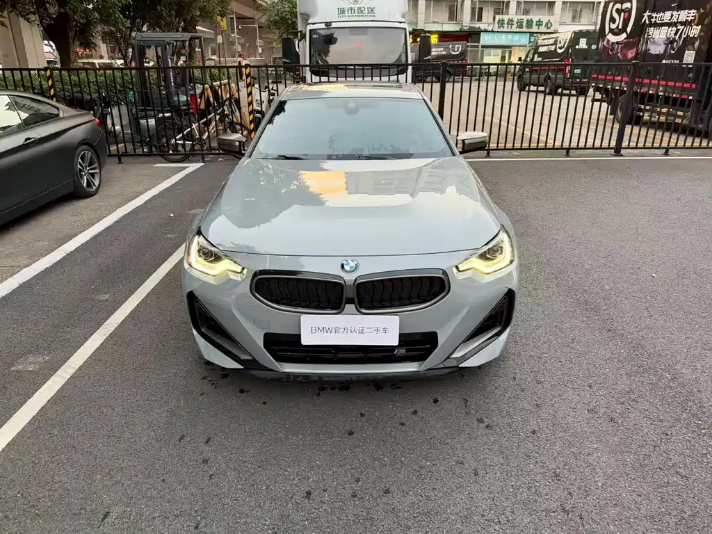 BMW M240i — фото 9