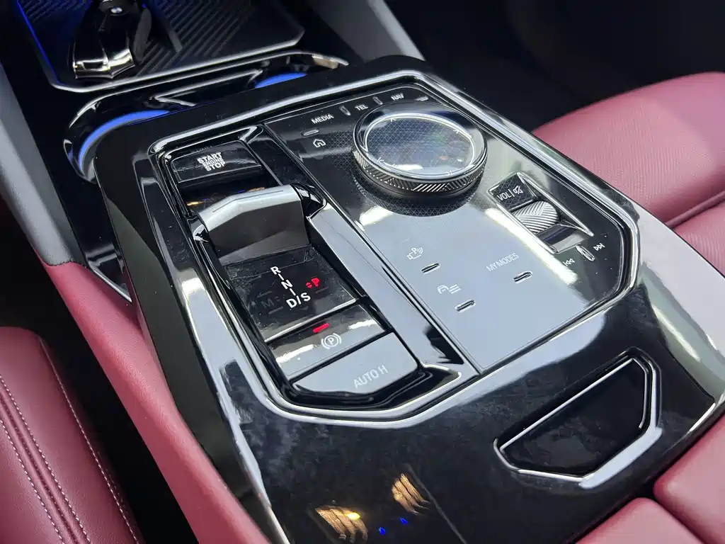 BMW 5 Series (Import) — фото 14
