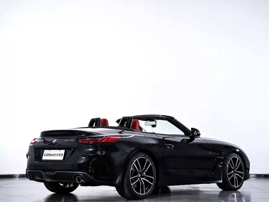 BMW Z4 — фото 8