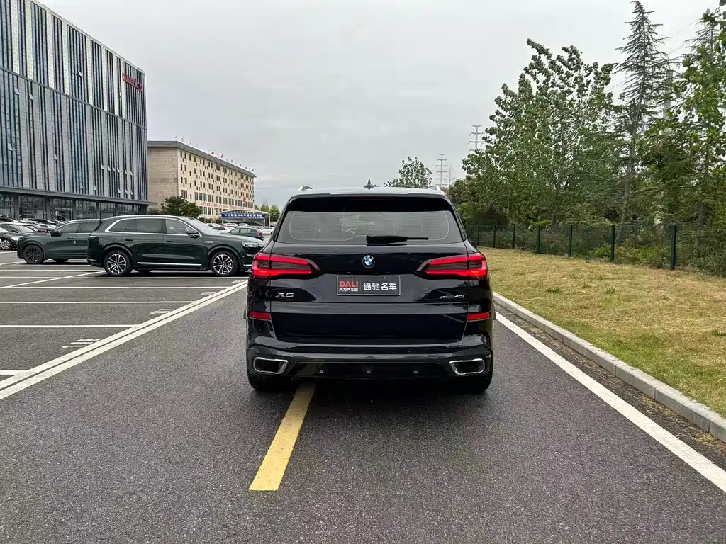 BMW X5 (Import) — фото 11
