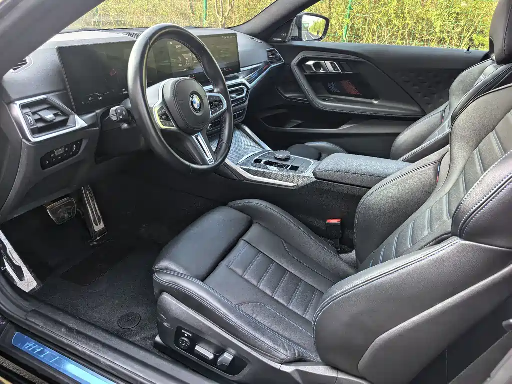BMW M240i — фото 11