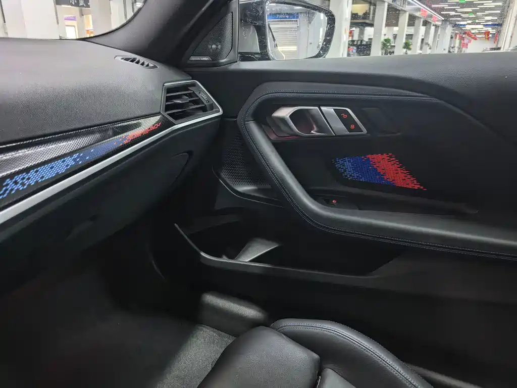 BMW M240i — фото 21