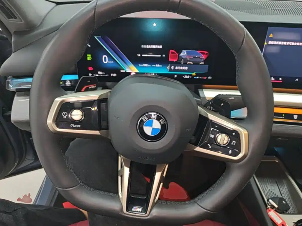 BMW 5 Series — фото 10
